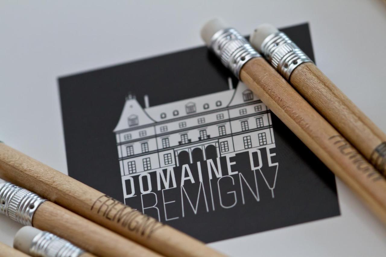 ホテル Domaine De Fremigny Bouray-sur-Juine エクステリア 写真